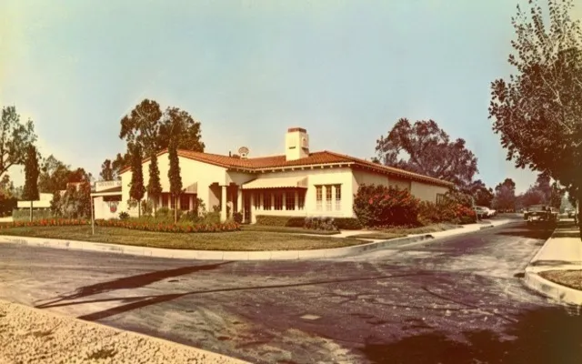 The first Olive Garden restaurant, a modest start to a culinary empire.